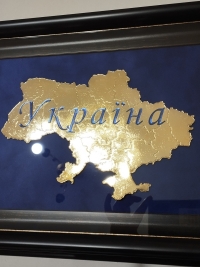 Сувенир "Карта Украины" (30х32, позолота)